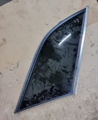 Mercedes-Benz E W212 Rear side window 43R001108 E000184
