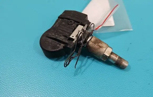 Volkswagen Tiguan Tire pressure sensor S180052094D IMPRK1471918