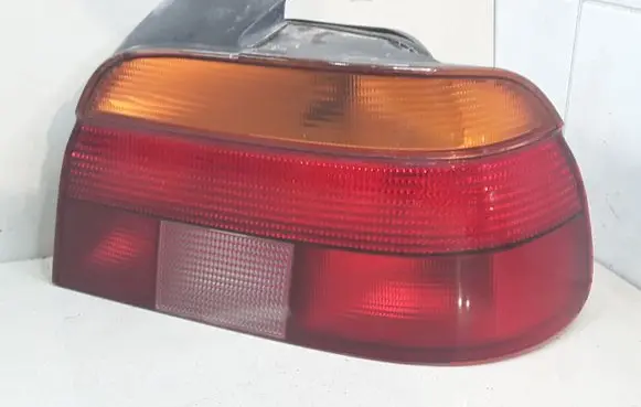 BMW 5 E39 Rear/tail lights 8358032 14603400