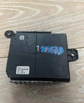 Mercedes-Benz GLE W167 Voice control module A2068205500