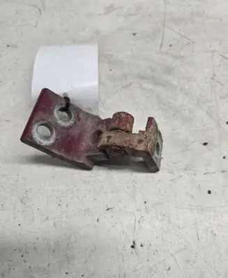 Volkswagen Golf III Rear door lower hinge