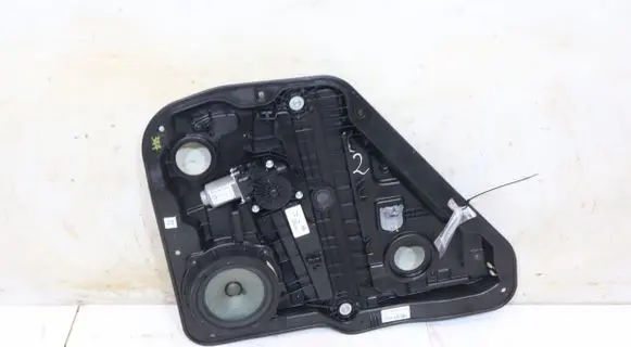 Hyundai Elantra VI Rear window lifting mechanism without motor 83450-F2000