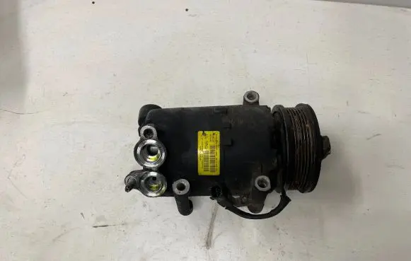 Ford Focus Air conditioning (A/C) compressor (pump) AV6119D629