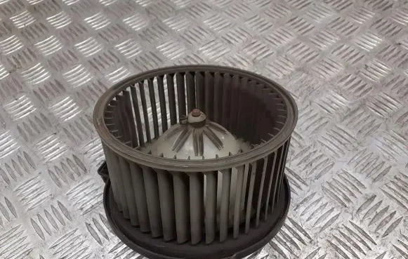 Volvo S40 Front door blower motor MF016070-0620