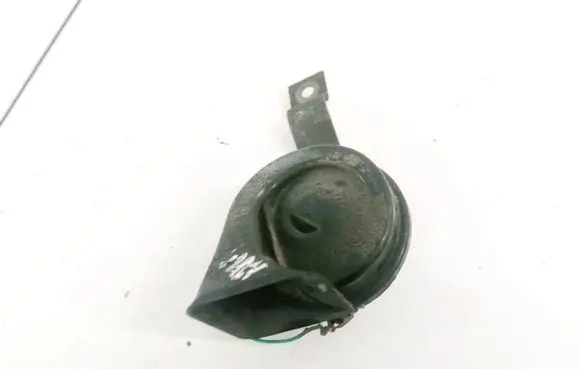Skoda Octavia Mk2 (1Z) Horn signal e9001157 e9703881157