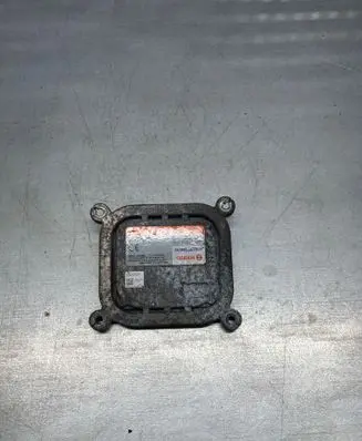 Ford Ranger Headlight ballast module Xenon 10R044663