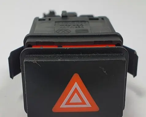 Porsche Cayenne (9PA) Hazard light switch 7L5953235A