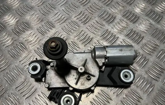 Mazda 3 I Rear window wiper motor 0390201588