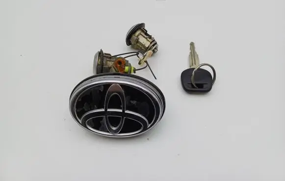 Toyota Paseo (EL54) II Tailgate lock latch 