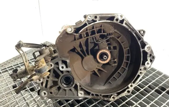 Opel Astra H Manual 5 speed gearbox 55565177