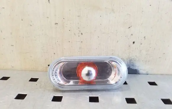 Volkswagen Caddy Front fender indicator light 2K09491178