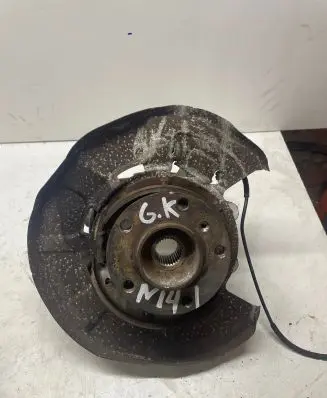 BMW X5 E70 Rear wheel hub 677098306
