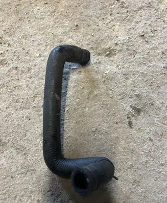 Dodge Nitro Engine coolant pipe/hose