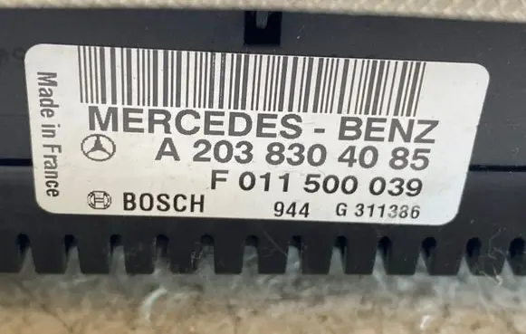 Mercedes-Benz CLK A209 C209 Climate control unit A2038304085 F011500039 311386
