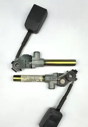 Renault Espace III Front seatbelt buckle 6825301721E 6825301720E