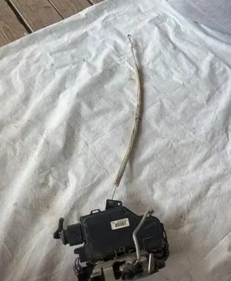 Audi A6 S6 C5 4B Front door lock 4B1837015G