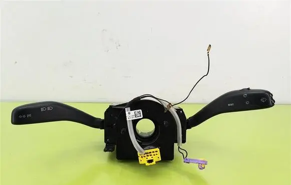 Volkswagen Polo IV 9N3 Indicator stalk 6Q0953503CG