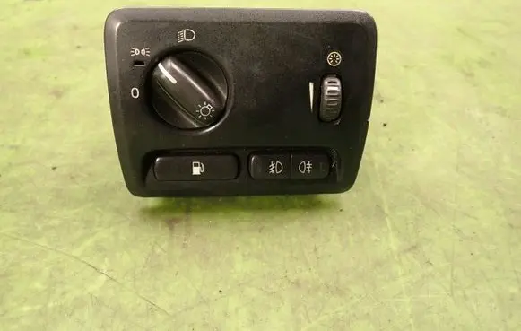 Volvo S60 Headlight wiper switch 8691753