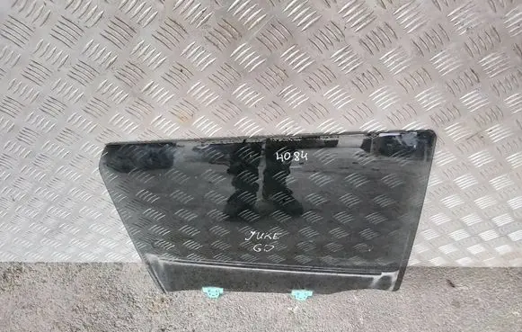 Nissan Juke I F15 Rear door window glass