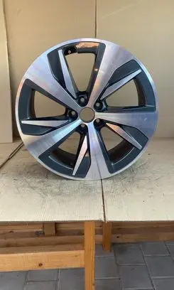 Audi E-tron GT R20 alloy rim 4ke601025af