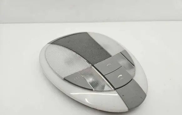Mercedes-Benz E W211 Rear seat light A2118202001 0003373835 2JM00825710