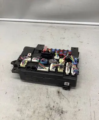 Mitsubishi Outlander Fuse module 8637A869