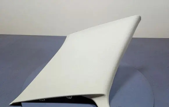 Other sill/pillar trim element