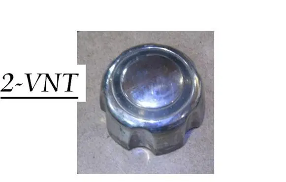 Mitsubishi Pajero Sport I Original wheel cap MB816498