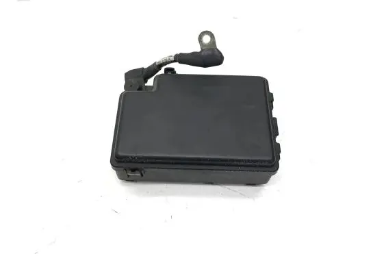 Jaguar XJ X308 Fuse module LNC2822BD