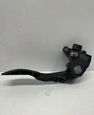 Nissan Note (E12) Accelerator throttle pedal 180021HM0B 00331 175164