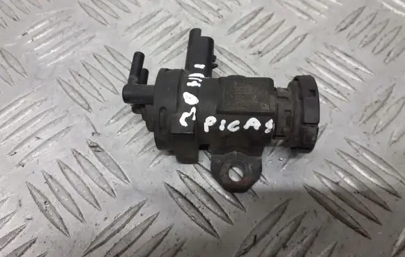 Citroen Xsara Picasso Valve vacuum 9635704380