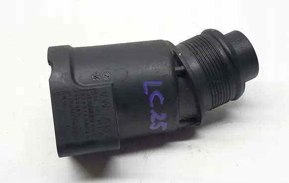 Audi A3 S3 8P Air intake hose/pipe 04L131111G