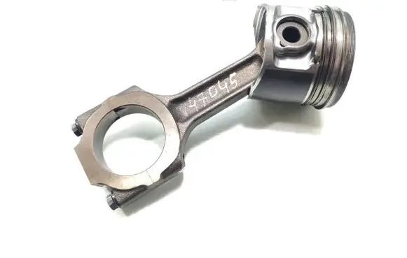 Fiat Doblo Piston with connecting rod 
