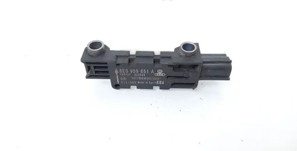 Audi A4 S4 B7 8E 8H Airbag deployment crash/impact sensor 8E0959651A