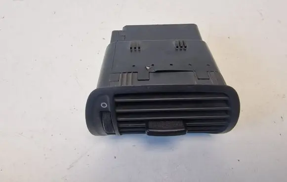 Audi A3 S3 8L Dashboard side air vent grill/cover trim 8L0820901