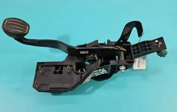Toyota Proace Pedal assembly 9814361780 IMPRK1403151