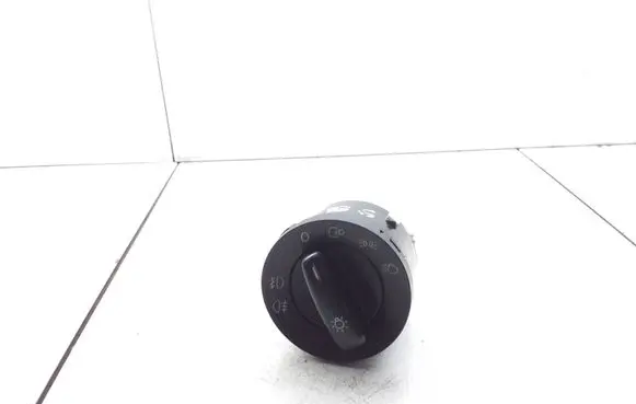 Volkswagen PASSAT B6 Light switch 1K0941431N