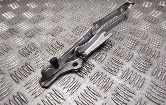 Lexus GS 300 350 430 450H Tailgate/trunk/boot hinge