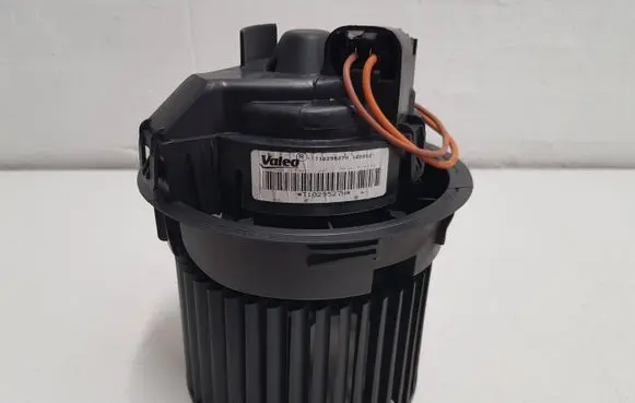 Renault Clio IV Heater fan/blower T1020778J T1020779F T1029527H