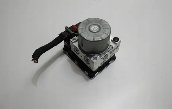 BMW 1 F40 ABS Pump 34516797877