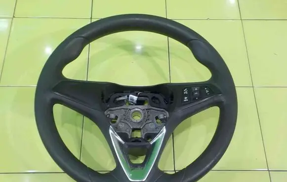 Opel Corsa E Steering wheel 453789480 17AB73