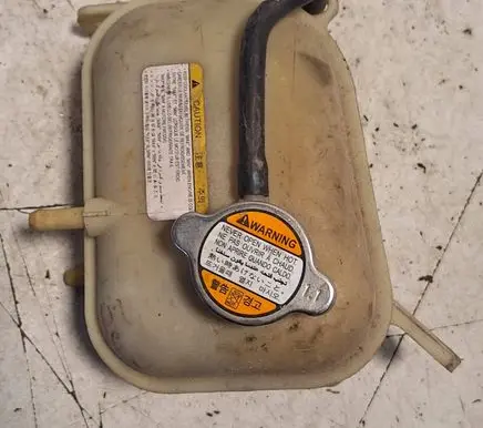 KIA Ceed Coolant expansion tank/reservoir 254312H100