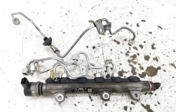 Renault Laguna III Fuel main line pipe 8200718753 015527 0445214155