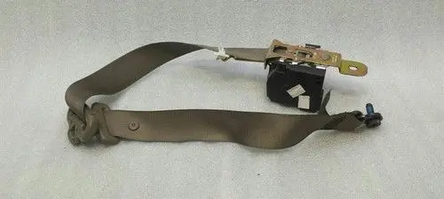 Jaguar S-Type Rear seatbelt