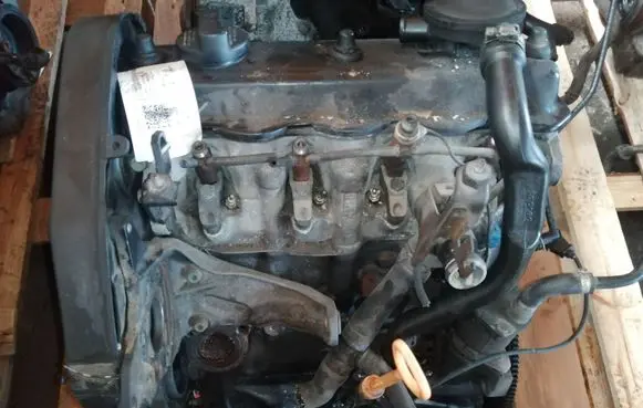 Volkswagen PASSAT B5 Engine