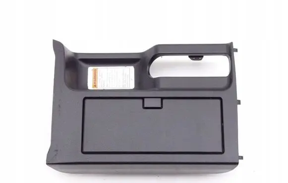 Cup holder front