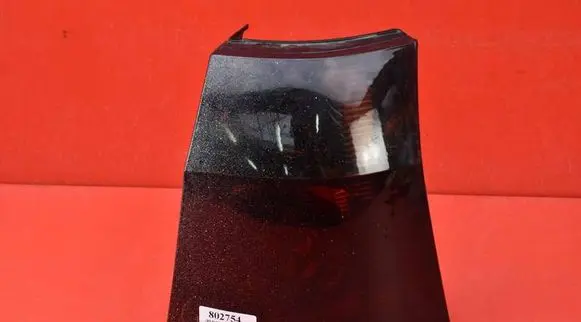 Chrysler Pacifica Rear/tail lights 04857586AC
