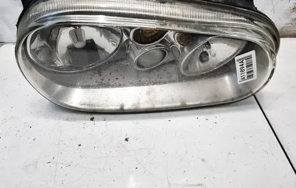Volkswagen Golf IV Headlight/headlamp 89307385