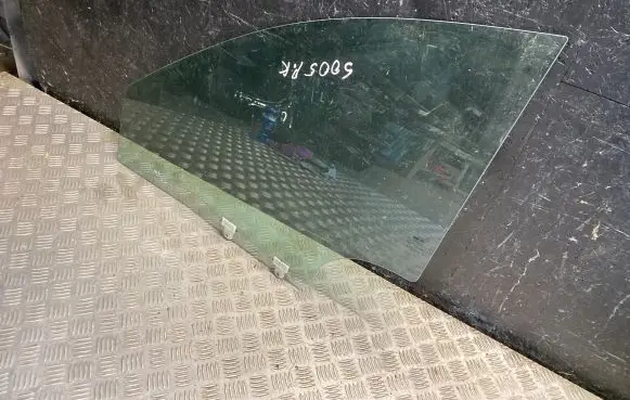 Hyundai Kona I Front door window glass four-door 43R016944