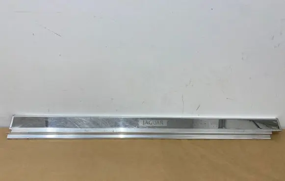 Jaguar XJS Front sill trim cover
